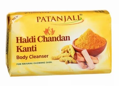 Мило з сандалом та куркумою 75 г Patanjali Haldi-Chandan Kanti Body Cleanser 75 g