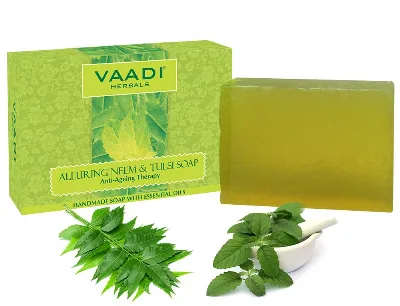 Мило Нім і Туласі 75 г Vaadi Herbals Alluring Neem-Tulsi Soap