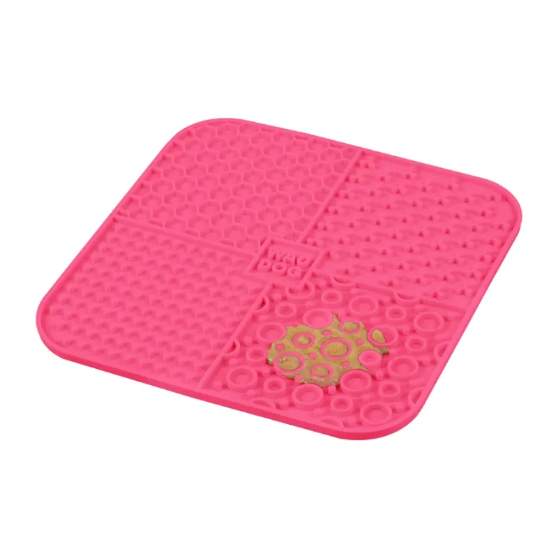 Коврик для слизывания, 190х190х10 мм, розовый WAUDOG Silicone Lick Mat