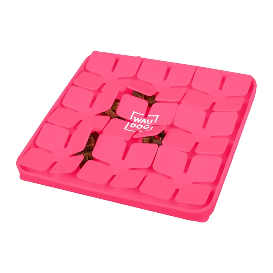 Килимок для пошуку корму, 205х205х17 мм, рожевий WAUDOG Silicone Snuffle Mat